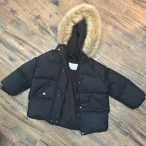 Zara black goose down bubble jacket A few superficial stains on it see pics